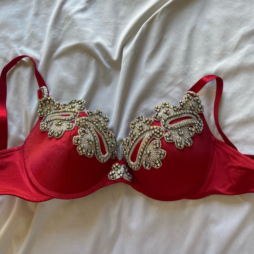 Marciano beaded bra